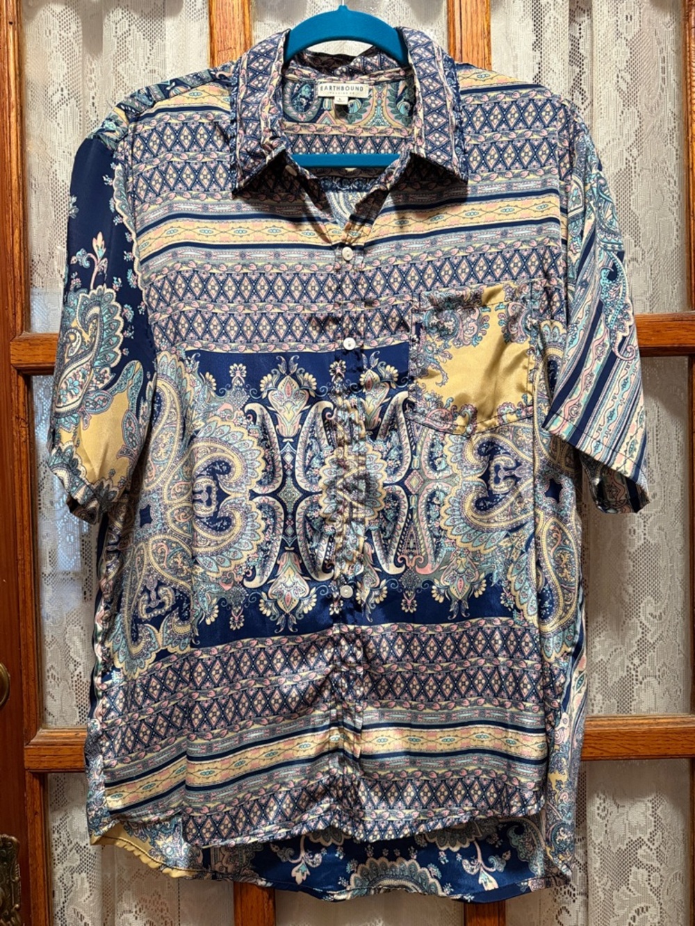 EARTHBOUND Navy Paisley & Tan Short-Sleeve Button-Up Shirt